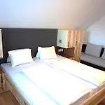 Ahornhuette *